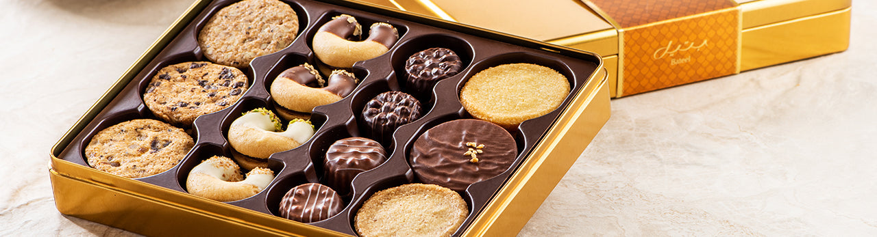 Biscuits & Date Bars