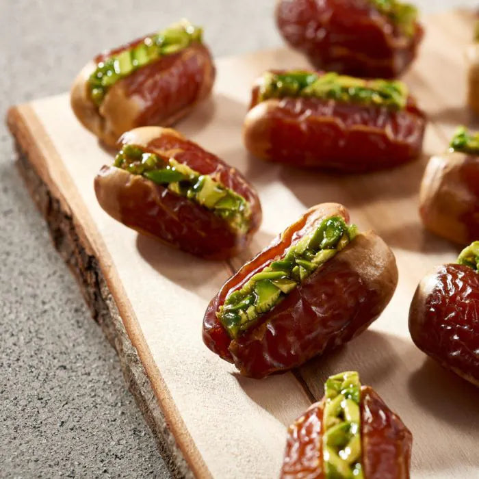 Segai Dates with Pistachio
