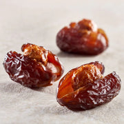 Wanan Dates with Caramelised Macadamia